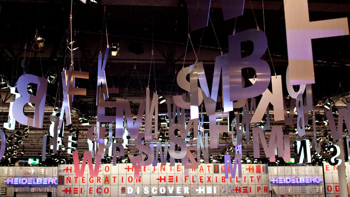 數(shù)字技術(shù)對(duì)企業(yè)展廳的重要性3 數(shù)字技術(shù)對(duì)企業(yè)展廳的重要性3