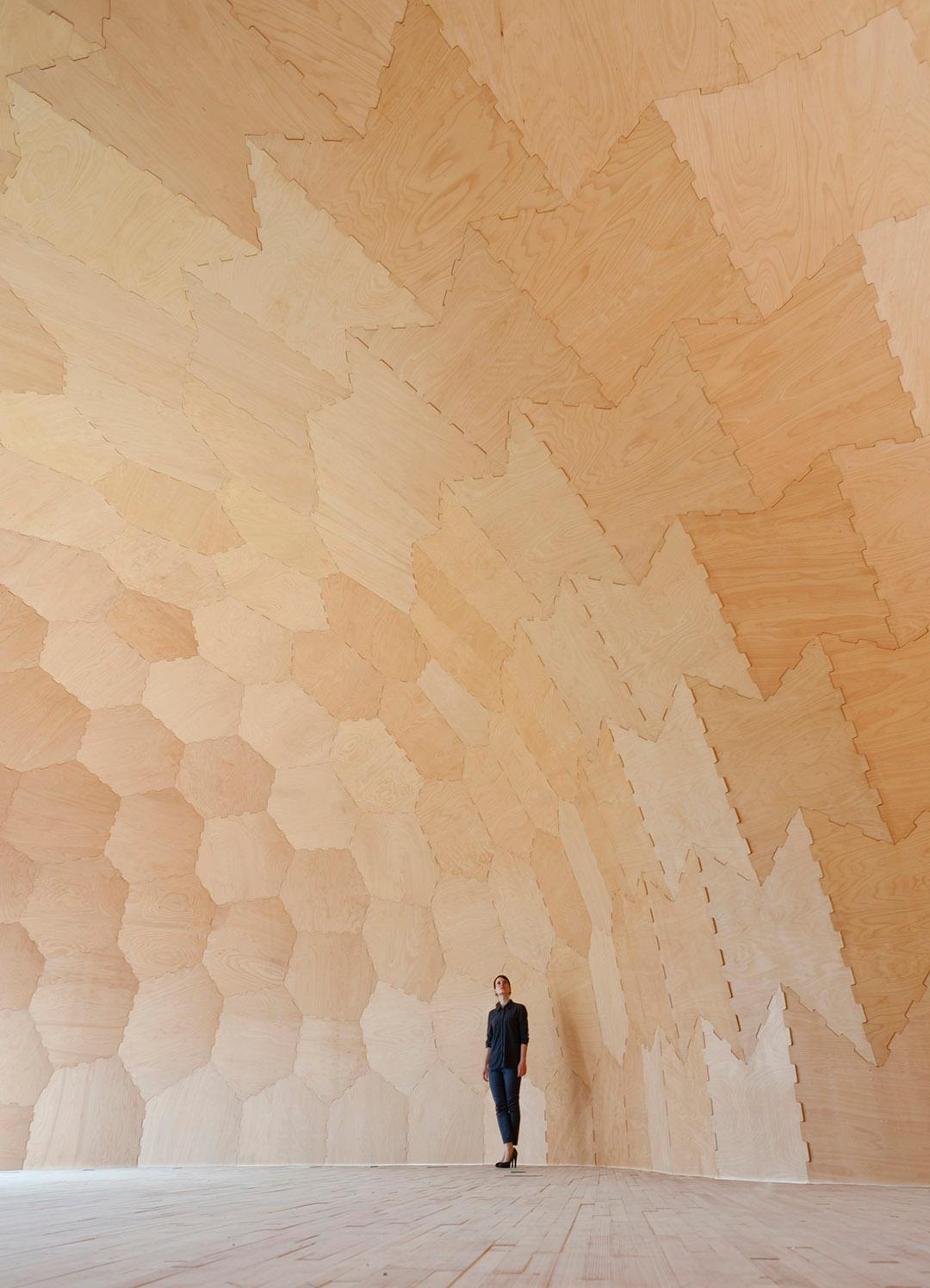 國外裝配的輕型木殼展覽館展廳設(shè)計圖1 國外裝配的輕型木殼展覽館展廳設(shè)計圖1