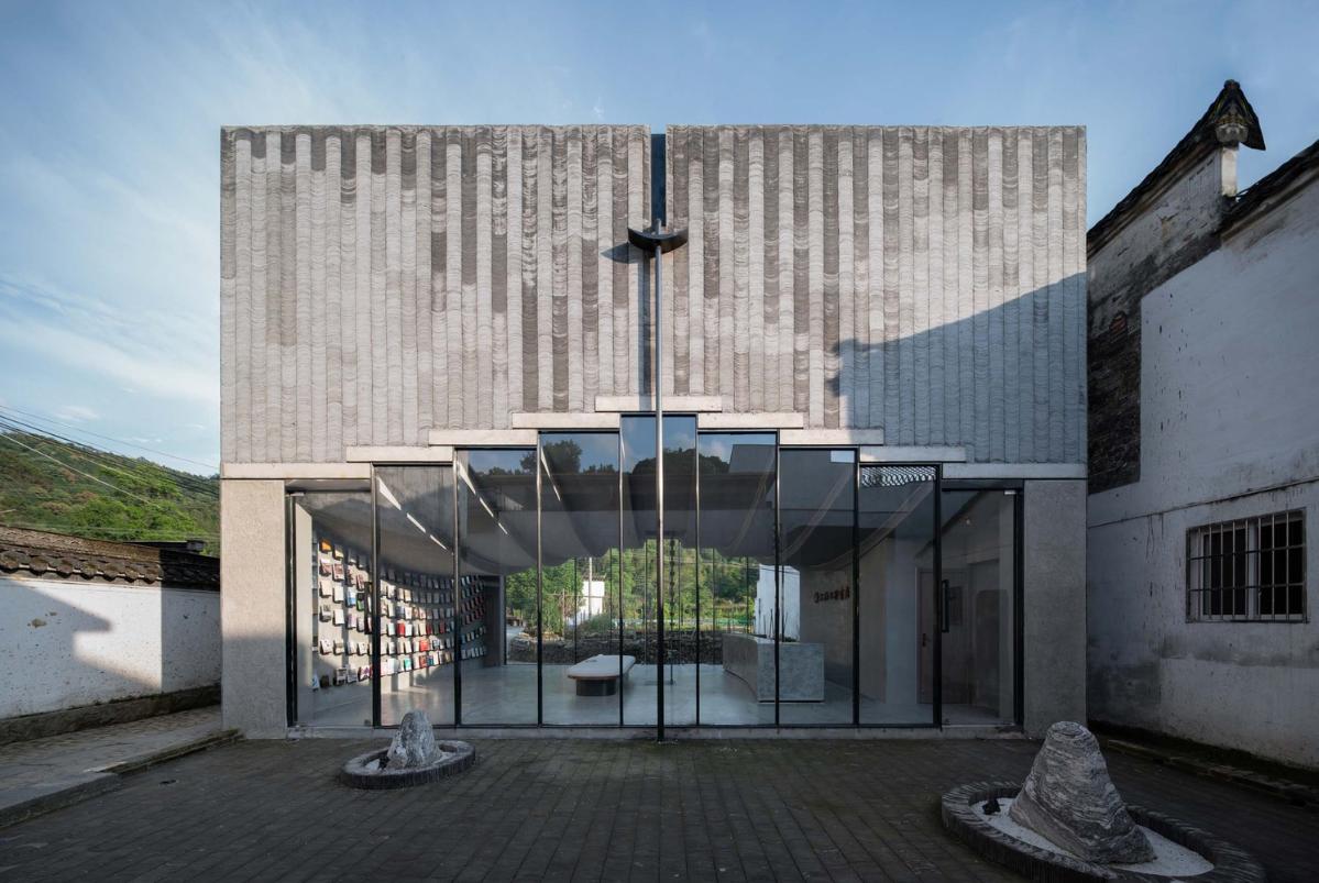 %E4%BB%8E%E5%86%85%E5%BA%AD%E9%99%A2%E7%9C%8B%E4%B9%A6%E5%BA%97%E4%BA%8C_%C2%A9%E8%B5%B5%E5%A5%95%E9%BE%99.jpg %E4%BB%8E%E5%86%85%E5%BA%AD%E9%99%A2%E7%9C%8B%E4%B9%A6%E5%BA%97%E4%BA%8C_%C2%A9%E8%B5%B5%E5%A5%95%E9%BE%99.jpg