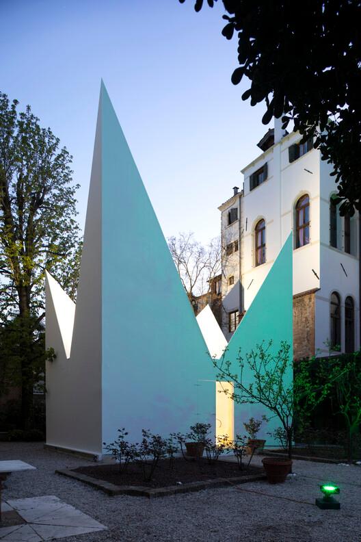 圖片2.jpg 圖片2.jpg